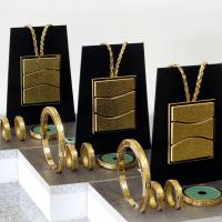 紙紮仕女金鐲組